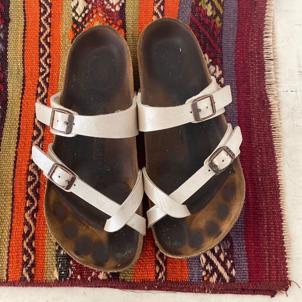 Birkenstock Mayari Sandal